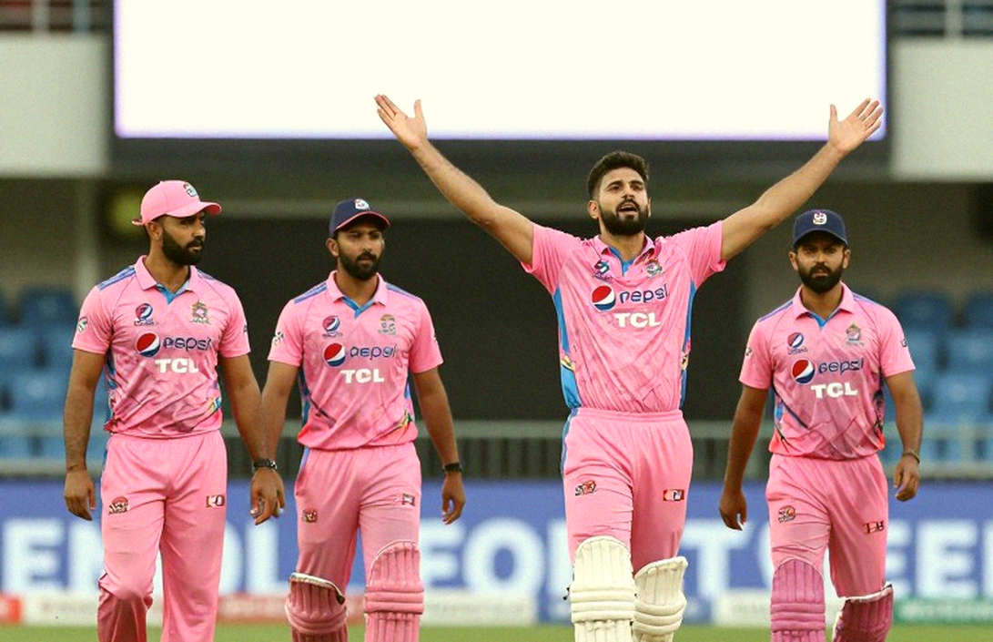মন্ধানার হাতে দুই ফরম্যাট, হারমানপ্রিতের নামে বন্ধনী নেই: জিম্বাবুয়ে সিরিজের স্কোয়াড যেভাবে নীরব নেতৃত্ব-বদলের নকশা