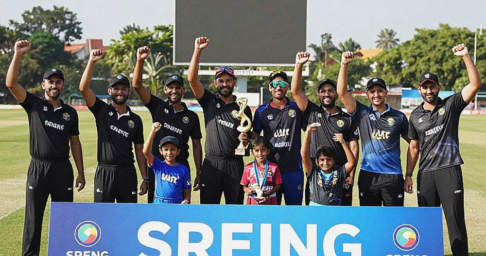 Immutable Blocks, Trembling Hands: Blockchain and Cricket's Truth Crisis in the Transfer-Window Rumor Economy Immutable Blocks, Trembling Hands: Blockchain and Cricket's Truth Crisis in the Transfer-Window Rumor Economy