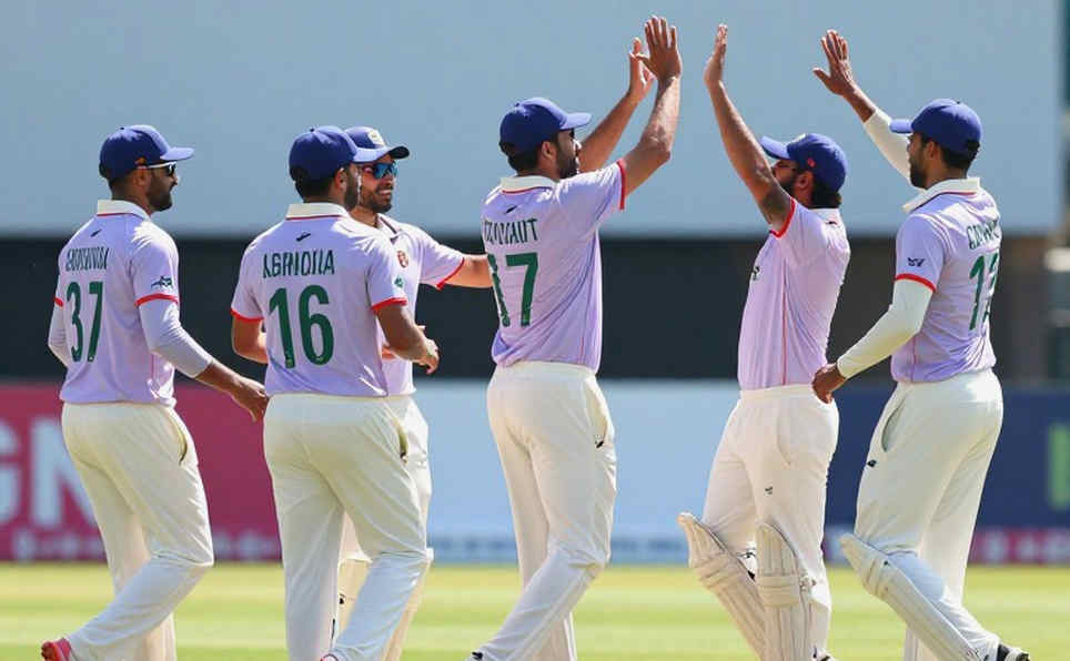 পাওয়ারপ্লের ৪.৫: নাসিম শাহের প্রত্যাবর্তনে স্কোরকার্ড যেখানে চুপ করে থাকে পাওয়ারপ্লের ৪.৫: নাসিম শাহের প্রত্যাবর্তনে স্কোরকার্ড যেখানে চুপ করে থাকে