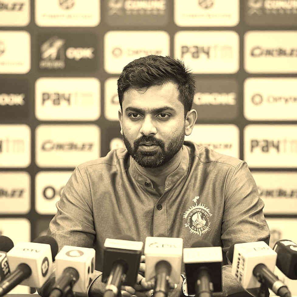 ট্রান্সফার উইন্ডোর কোলাহলে আসল সিগন্যাল: রিলিজ ক্লজ, ওয়েজ বিল আর ঘুমহীন রাত ট্রান্সফার উইন্ডোর কোলাহলে আসল সিগন্যাল: রিলিজ ক্লজ, ওয়েজ বিল আর ঘুমহীন রাত