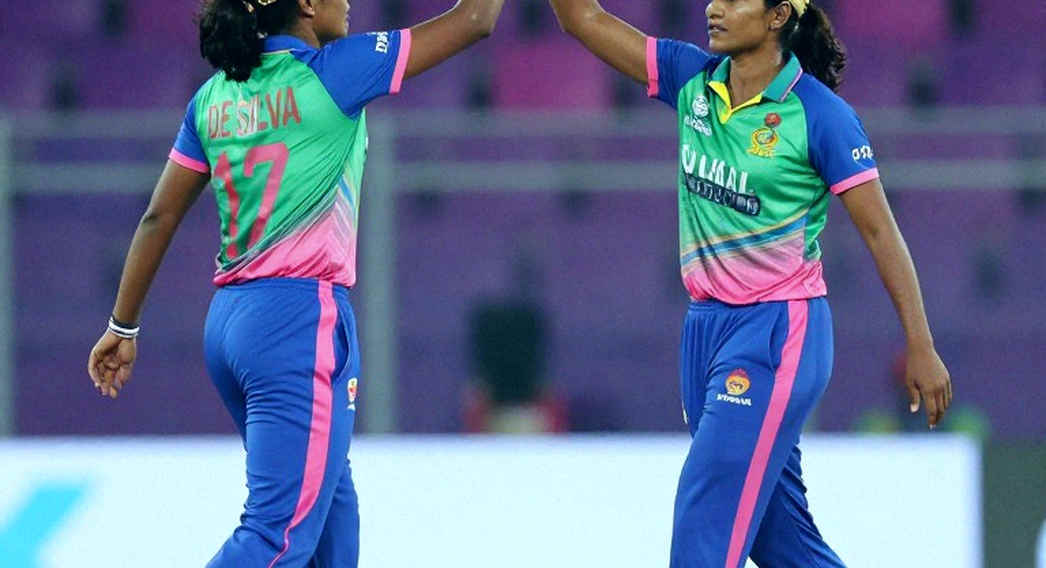 ১৩৫ থেকে ১৪০-এর শান্ত জল: ফ্র্যাঞ্চাইজি ক্রিকেট কি গতির আগুন নিভিয়ে দিচ্ছে? ১৩৫ থেকে ১৪০-এর শান্ত জল: ফ্র্যাঞ্চাইজি ক্রিকেট কি গতির আগুন নিভিয়ে দিচ্ছে?