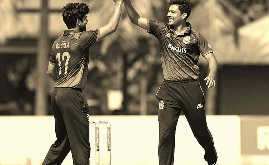106 Standing on the Ten-Lakh Floor: The Unseen Market of the WPL 2027 Auction 106 Standing on the Ten-Lakh Floor: The Unseen Market of the WPL 2027 Auction
