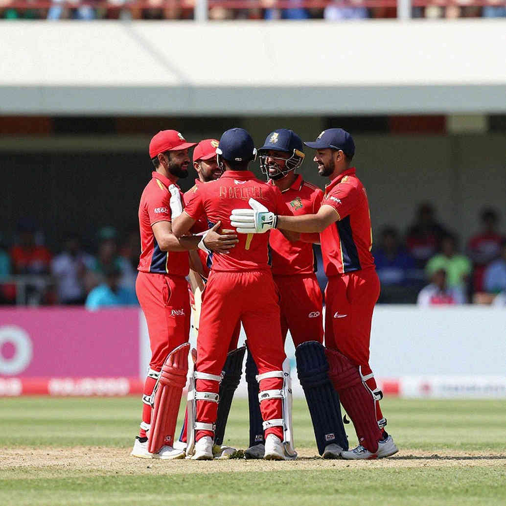 ক্রিকেটের নিঃশব্দ নিলাম: হার্দিক পাণ্ডিয়ার ভবিষ্যৎ আর আইপিএলের অর্থনৈতিক ছন্দ ক্রিকেটের নিঃশব্দ নিলাম: হার্দিক পাণ্ডিয়ার ভবিষ্যৎ আর আইপিএলের অর্থনৈতিক ছন্দ