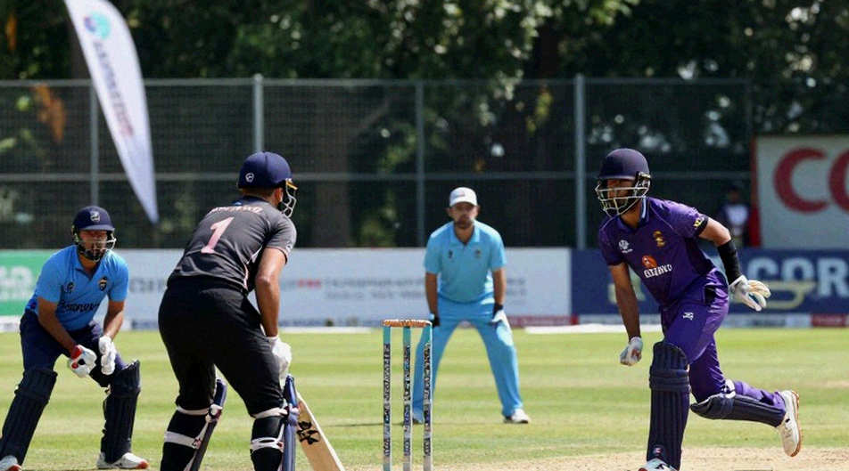 The Notebook Fills One Stop Early: How Asian Cricket Keeps Its Own Clock The Notebook Fills One Stop Early: How Asian Cricket Keeps Its Own Clock